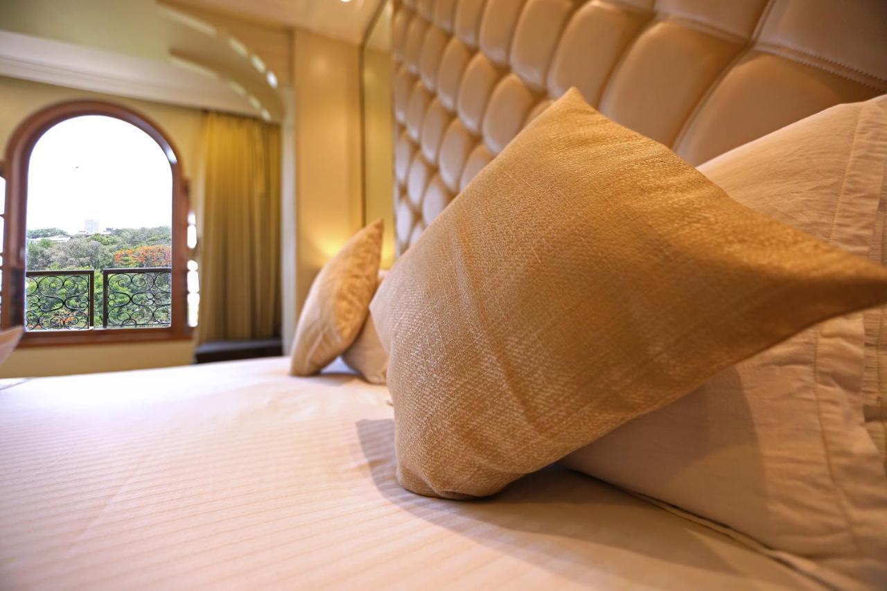Gulf Hotel Mumbai- The Boutique Hotel Colaba Mumbai Exterior foto